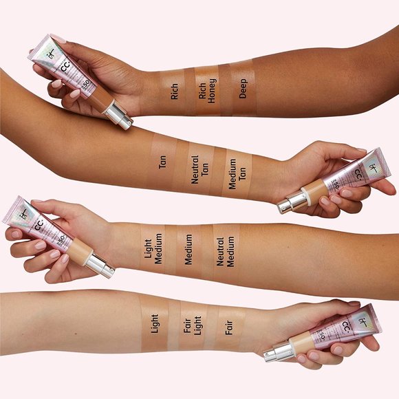 IT COSMETICS CC+ Illumination Full Coverage Cream Light + Heavenly Skin Brush!